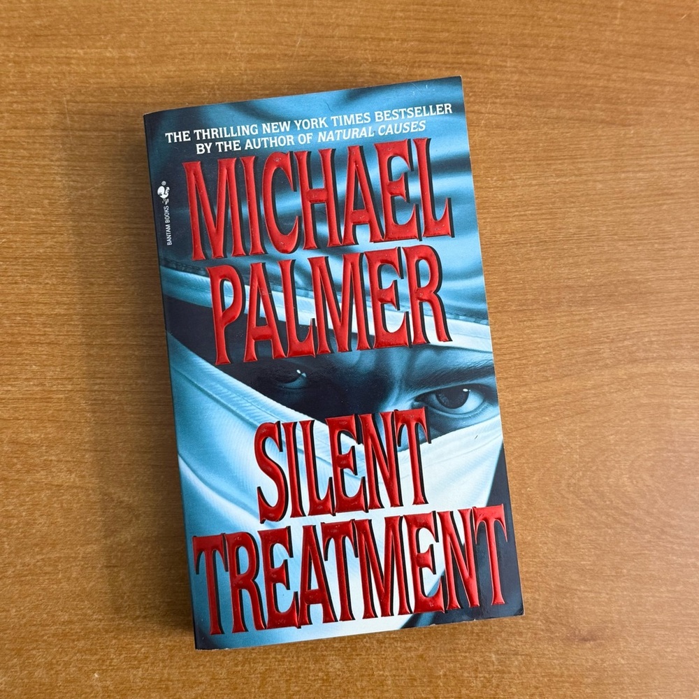 Silent Treatment‎ by Michael Palmer Paperback